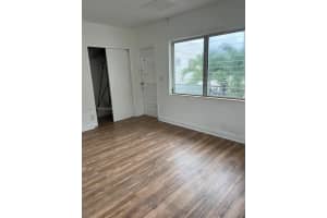 7333 Byron Ave 7335 Miami Beach, FL 33141 - MLS#A11893334