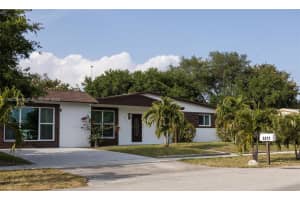 3411 Sw 36th St, West Park