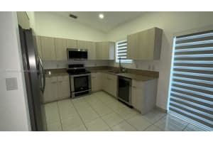 7221 Nw 174th Ter 202 Hialeah, FL 33015 - MLS#A11893365