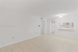 14900 Sw 82nd Ter 14-104 Miami, FL 33193 - MLS#A11893410