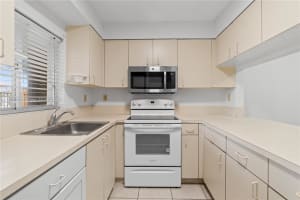 14900 Sw 82nd Ter 14-104 Miami, FL 33193 - MLS#A11893410
