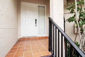 9087 W Sunrise Blvd Plantation, FL 33322 - MLS#A11893412