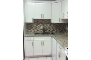 4920 Nw 79th Ave 307 Doral, FL 33166 - MLS#A11893426