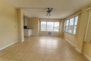 345 N Fort Lauderdale Beach Blvd 201 Fort Lauderdale, FL 33304 - MLS#A11893429