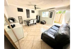 240 Nw 53rd Ct Oakland Park, FL 33309 - MLS#A11893432