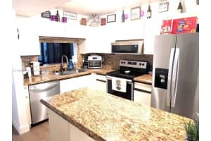 7675 Nw 79th Ave 209 Tamarac, FL 33321 - MLS#A11893453