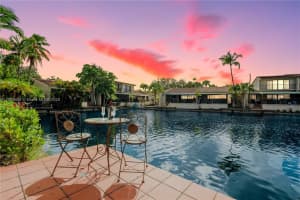 15089 Montrose Rd, Miami Lakes