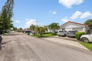 17712 Sw 145th Ave Miami, FL 33177 - MLS#A11893464