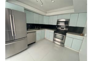 2780 Ne 183rd St 909 Aventura, FL 33160 - Off Market