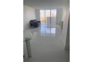 2780 Ne 183rd St 909 Aventura, FL 33160 - Off Market