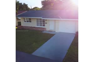 5709 Nw 64th Way Tamarac, FL 33321 - MLS#A11893480