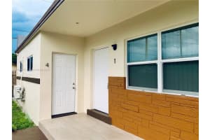 609 Nw 2nd Ave 4 Hallandale Beach, FL 33009 - MLS#A11893487