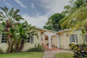 2401 Sw 58th Mnr 2 Dania Beach, FL 33312 - MLS#A11893509