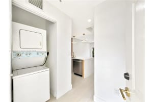 7985 Nw 8th St 109a Miami, FL 33126 - MLS#A11893530