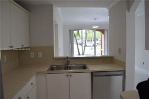 6540 Nw 114th Ave 1401 Doral, FL 33178 - MLS#A11893549