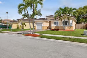 4281 Ne 16th St Homestead, FL 33033 - MLS#A11893560