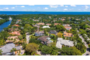 7015 Mira Flores Ave Coral Gables, FL 33143 - MLS#A11893570