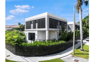 3300 Sw 27th Ter 3300 Miami, FL 33133 - MLS#A11893578