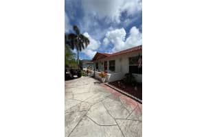 4390 Nw 4th Ct, Coconut Creek