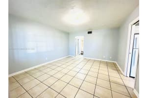 1050 Atlantic Shores Blvd 108 Hallandale Beach, FL 33009 - MLS#A11893713