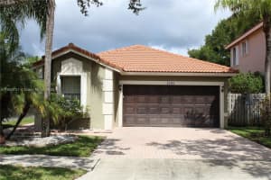 16405 Sapphire St 16405 Weston, FL 33331 - MLS#A11893731