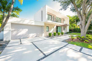 5921 Sw 87th St South Miami, FL 33143 - MLS#A11893734