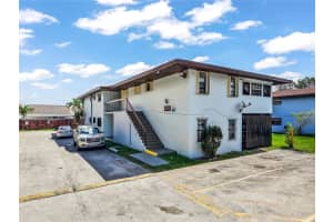 6283 W 24th Ave 104-2, Hialeah