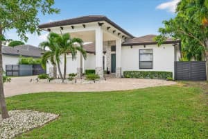 19200 Belview Dr Cutler Bay, FL 33157 - MLS#A11893746