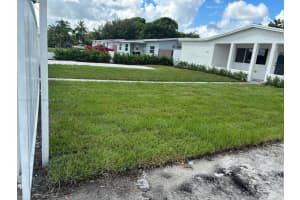19320 Nw 37th Ave Miami Gardens, FL 33056 - MLS#A11893773