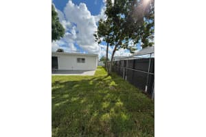 19320 Nw 37th Ave Miami Gardens, FL 33056 - MLS#A11893773