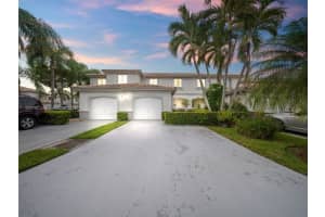 7486 Sw 162 Ct, Miami