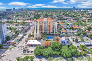 3232 Sw 22nd Ter 1703, Miami
