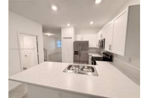 2620 Se 11th Ct Homestead, FL 33035 - MLS#A11893839