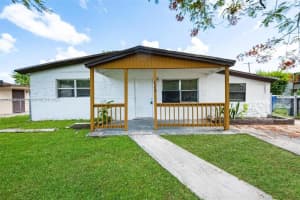 5736 Simms St, Hollywood