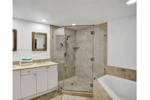 1755 E Hallandale Beach Blvd 105e Hallandale Beach, FL 33009 - MLS#A11893916