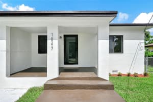 1847 Nw 82nd St Miami, FL 33147 - MLS#A11893935