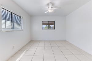 821 Nw 41st St B Oakland Park, FL 33309 - MLS#A11893956