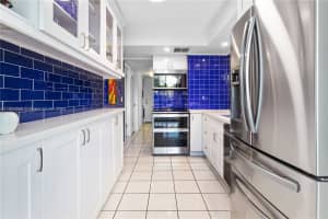 77 Crandon Blvd 3c Key Biscayne, FL 33149 - MLS#A11893959