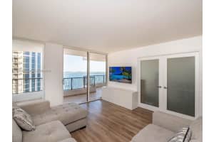 555 Ne 15th St 26e, Miami
