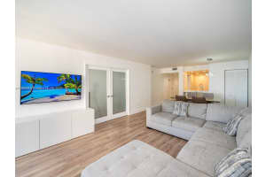 555 Ne 15th St 26e Miami, FL 33132 - MLS#A11893982