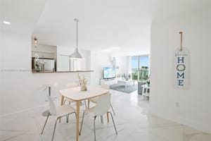 1155 Brickell Bay Dr 903 Miami, FL 33131 - MLS#A11893990