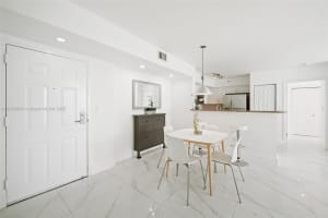 1155 Brickell Bay Dr 903 Miami, FL 33131 - MLS#A11893990
