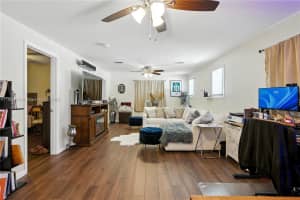 702 50th St 1 West Palm Beach, FL 33407 - MLS#A11894009