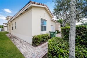 3921 Ne 12th Dr Homestead, FL 33033 - MLS#A11894051