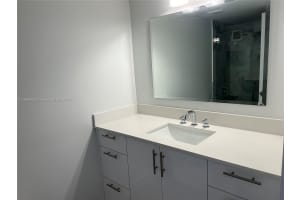 555 Ne 15th St 411 Miami, FL 33132 - MLS#A11894055