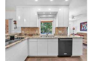 1030 Johnson St Hollywood, FL 33019 - MLS#A11894111