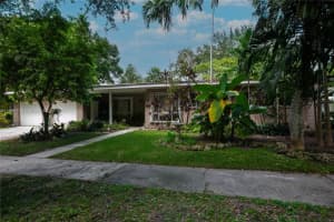 8031 Sw 98th Ter, Miami