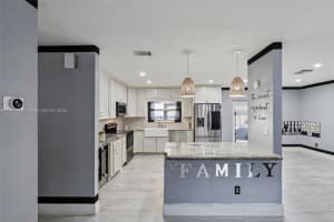9360 Nw 33rd Mnr Sunrise, FL 33351 - MLS#A11894169
