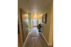 8962 S Hollybrook Blvd 202 Pembroke Pines, FL 33025 - MLS#A11894207