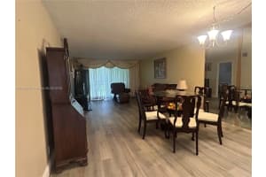 8962 S Hollybrook Blvd 202 Pembroke Pines, FL 33025 - MLS#A11894207